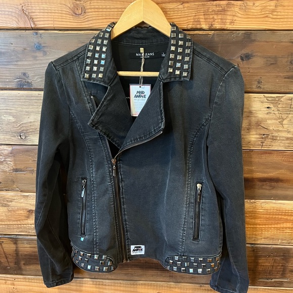 The Beatles One-of-a-Kind Max Jeans Custom Black Metal-Studded Bomber Jacket - Picture 3 of 8